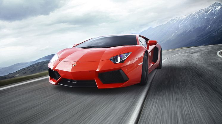 Lamborghini Aventador LP 700-4