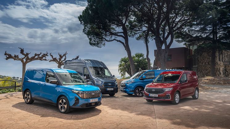 2025 E-Transit Courier, E-Transit, E-Transit Custom, Transit Connect ladbar hybrid Ford Pro.jpg