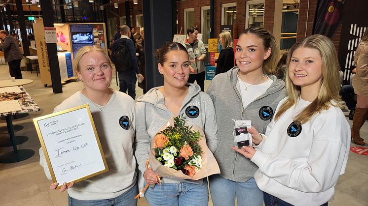 Gymnasieelever vann pris för UF-företag på Science Week