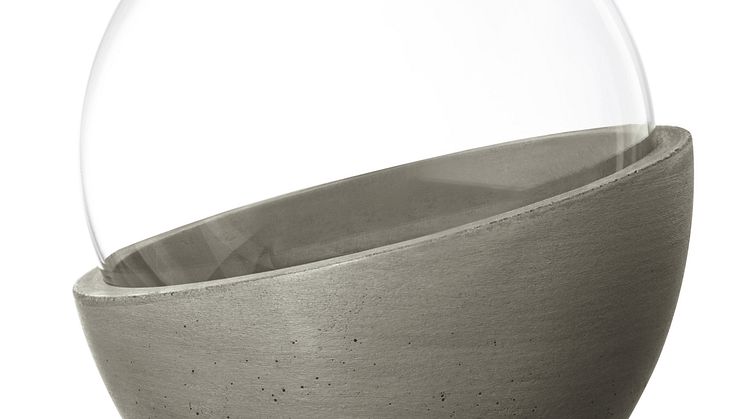 VB_NewMoon_mono_300