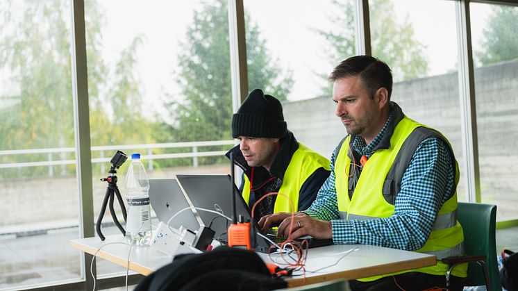 Forskere samler data fra forskningsprosjektet