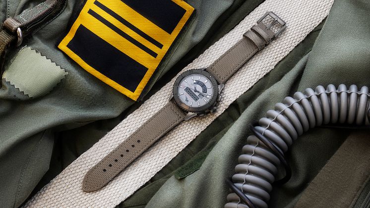 Sjoo_UTC_Skydiver_LE21_01.jpg
