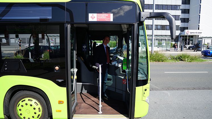 Go.On Busse Paderborn Bitte einsteigen_ Claudius Rudolphi, Direktor Mediale Kan„le Sparkasse Paderborn-Detmold_klein