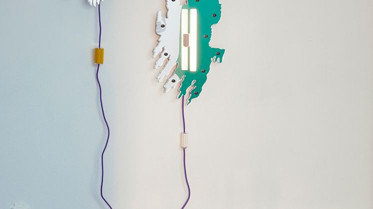 Log Table and Mirror Lamps – design by Jonatan Nilsson