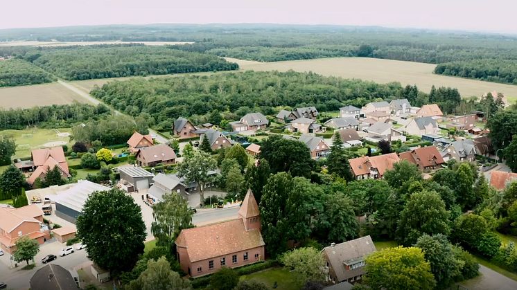 Rekord-Digitalisierung in Fladderlohhausen: Hier wurde innerhalb von 24 Stunden ein komplettes FTTH-Glasfasernetz von Deutsche Glasfaser ausgebaut.