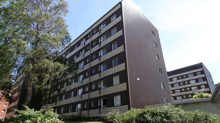 Startskottet har gått för omfattande renovering i kvarteret Stensmedjan