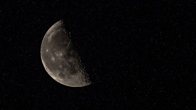 Månen:cred:Angelina Litvin:Unsplash