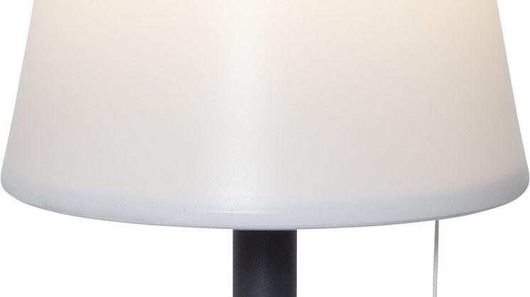 Sladdlös bordslampa till uteplatsen