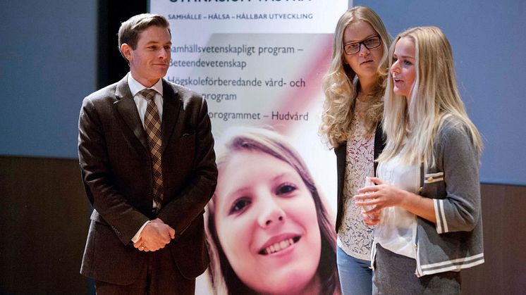 Larsson (M)/Edholm (FP)/Starkbrink (FP): Stockholms första certifierade vård- och omsorgscollege invigt i dag