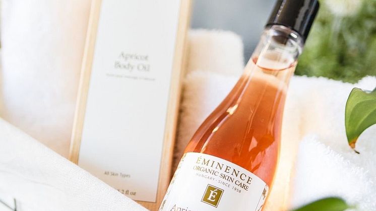 Éminence Organics Apricot Body Oil 2