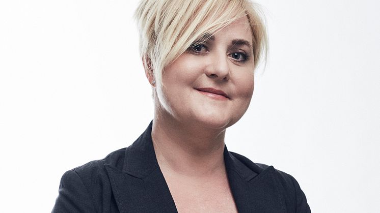 PwC-direktør Helga Aune mener det er ledelsens ansvar å også hjelpe gutta fremover.