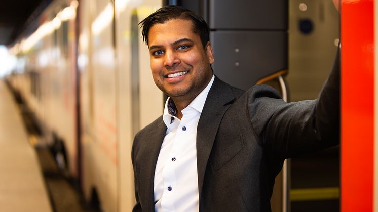 Sheron Fernando, affärschef för Transdevs uppdrag Mälartåg om första driftveckan. 