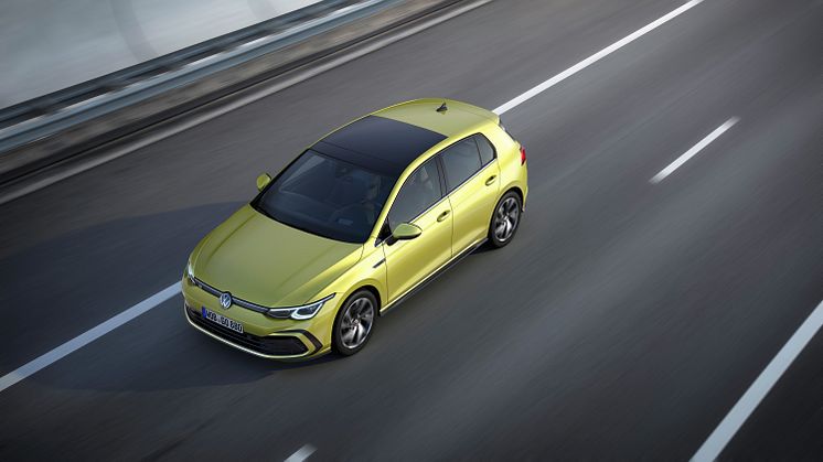 Golf R-Line 2