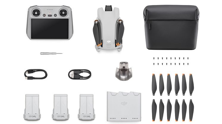 DJI Mini 3 Fly More Combo (DJI RC) - 1 of 4
