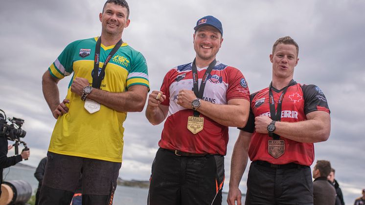 Laurence O’Toole, Australien, Matt Cogar, USA, och Stirling Hart, Kanada, tog topplaceringarna i Champions Trophy. 