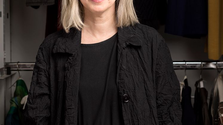 Susanna Strömquist tilldelas Tonie Lewenhaupts modestipendium
