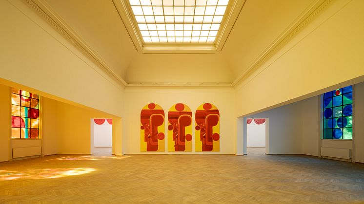 Alexander Tovborg, Eve, 2022-23. Church Windows (nature), 2023. The Apple I 2023. The Apple II. 2023. 