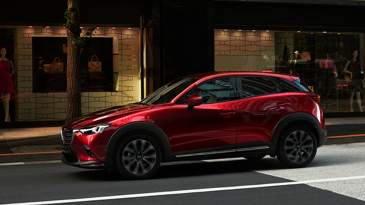 Mazda CX-3 Optimum i färgen Soul Red Crystal metallic