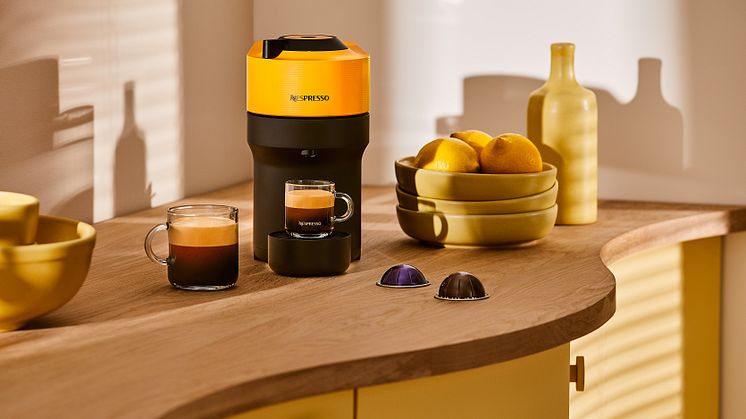 WW_ALL_VL_Vertuo Pop Yellow_Kitchen_Landscape_22-27