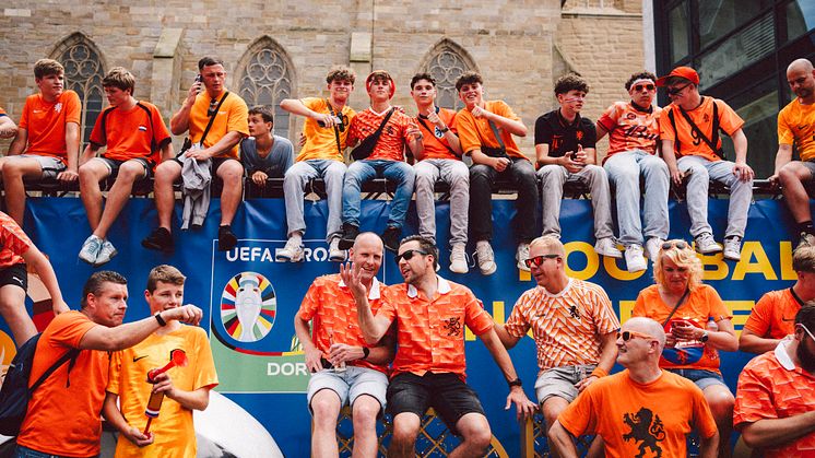 Die Fußball-EM bescherte den Beherbergungsbetrieben im Ruhrgebiet im Juni Rekordwerte. Die Zahl der Übernachtungen aus dem Ausland stieg in diesem Monat um fast 90%. (Foto: RTG/Tim Kramer) 