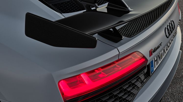 Audi R8 Coupé V10 GT RWD (Suzukagrå)