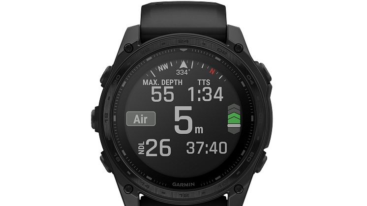 Master_5_Picture_PNG_Tactix8Solar_51mm_Schwarz_Dive_F.png