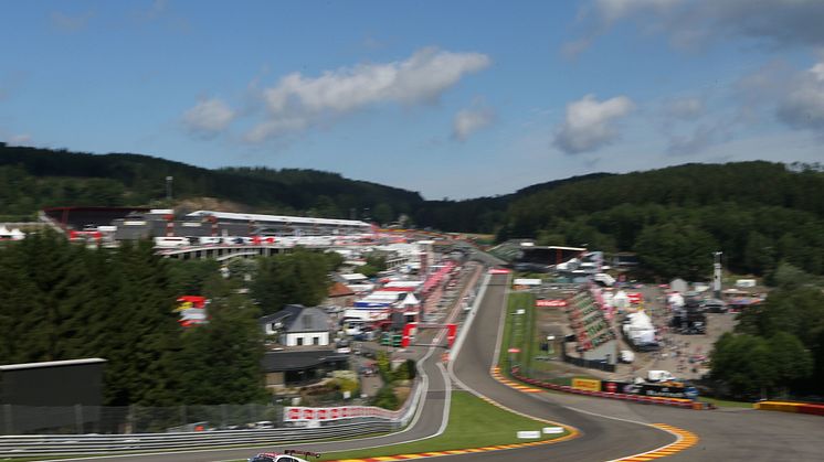 24h Spa 2015 - Audi R8 LMS #5 (Audi Sport Team Phoenix), Christian Mamerow, Christopher Mies, Nicki Thiim on track