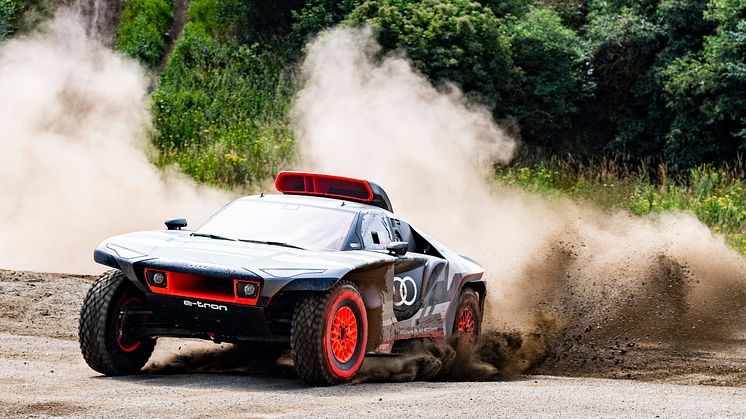 Audi RS Q e-tron (Dakar Rally)