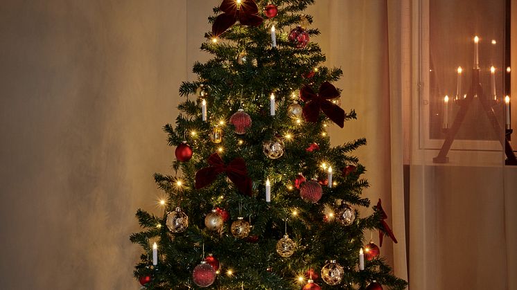 Rusta_2024_S4_Christmas_Tree_1_I.jpg