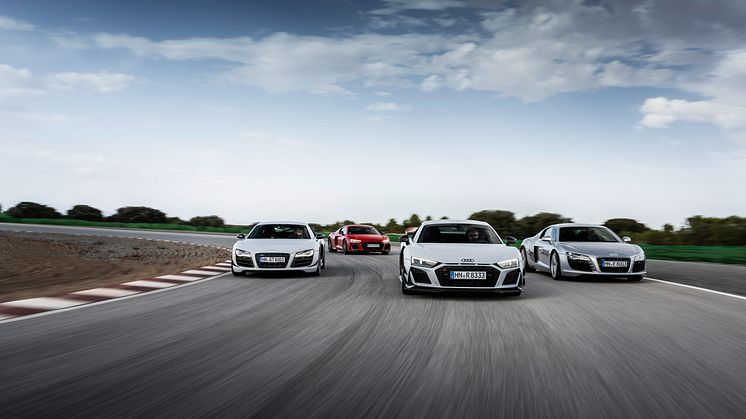 Audi R8 Coupé V10 GT i to generationer samt søsterbiler