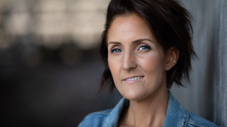 Elin ska simma in pengar till diabetesforskningen. Foto: Jonas Forsberg