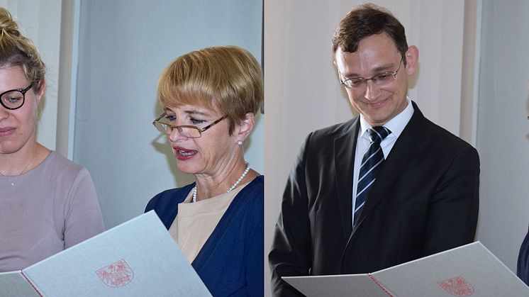 Brandenburgs Wissenschaftsministerin Dr. Martina Münch überreicht die Ernennungsurkunden.