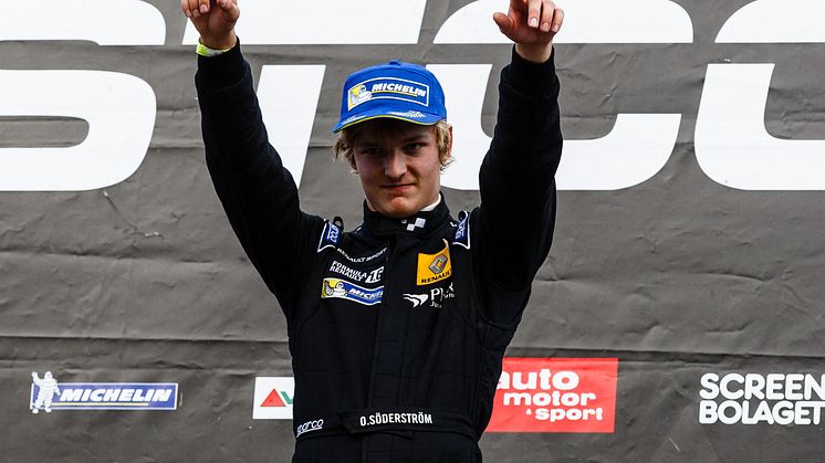 Oliver Söderström mästare i Formel Renault 1,6