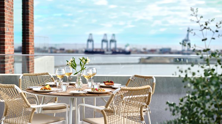 Restaurant Tiende and Den Fede Drue both offer a unique setting and a spectacular view of Aarhus.