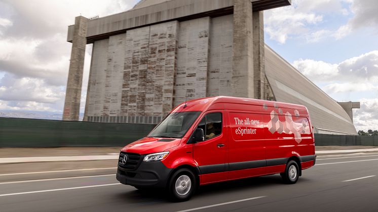 Mercedes-Benz eSprinter 2024