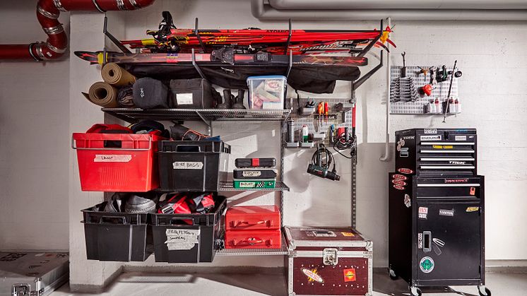Elfa_Garage_Storage_Interior_Click-in_system_Classic_2021_12_4202