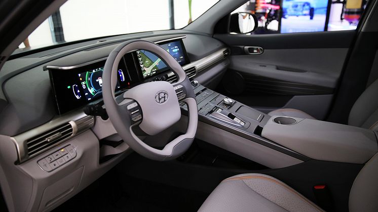 Hyundais nye hydrogenelektriske bil har kapasitet til 800 km på en fylling.