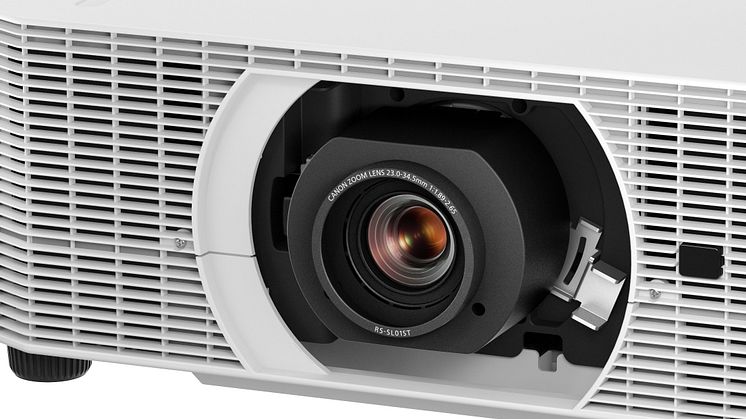Canon uudistaa projektorimalliston innovatiivisilla ja laadukkailla asennusmalleilla 
