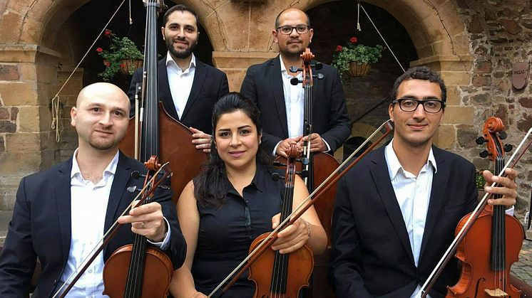 Damascus String Quintet kommer till Palladium Malmö 23 oktober i ett möte med duon Zawa Zawa.