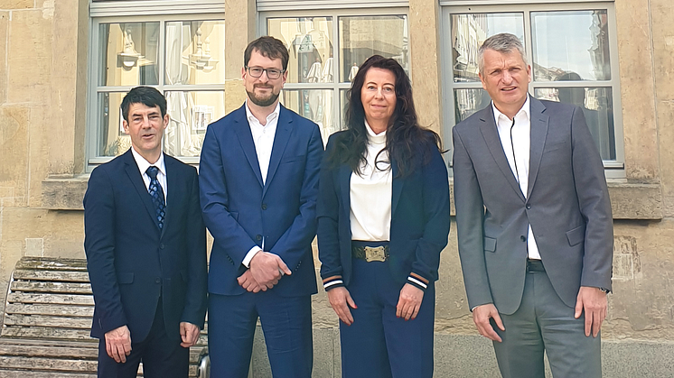 V.l.n.r. Ronny Rauchfuß (Vorstand), Maximilian Bley (CEO GME), Simone Lüllwitz (Head of Corporate Customers), Thoralf Flaake (Vorstand)