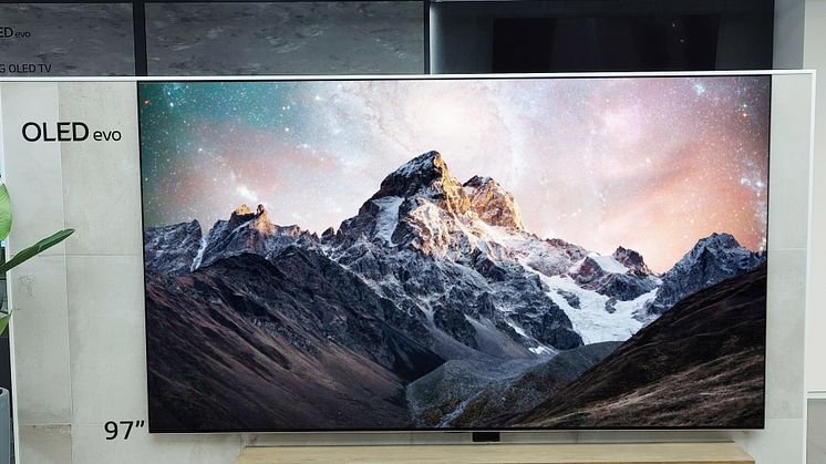 2022 OLED Evo_97-inch_Product