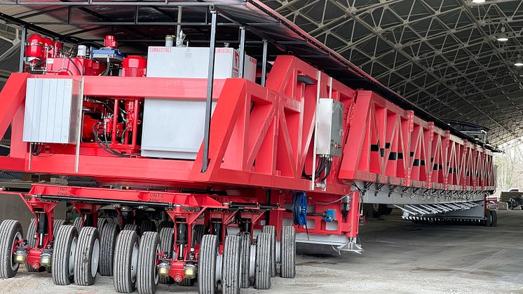 Dynatest has developed and produced a giant machine for the American defense. It will be used to ensure durable runways for military aircraft in the United States. Photo: PR.