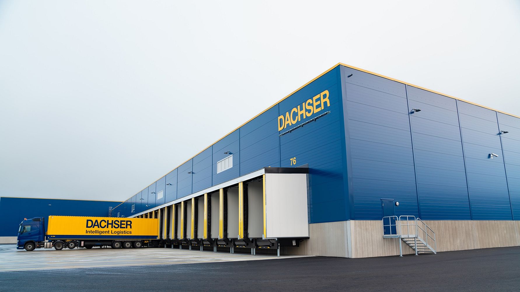 Dachser Sweden har under 2024 investerat i två nya filialer för vägtransport, en i Vaggeryd utanför Jönköping samt en i Landskrona.