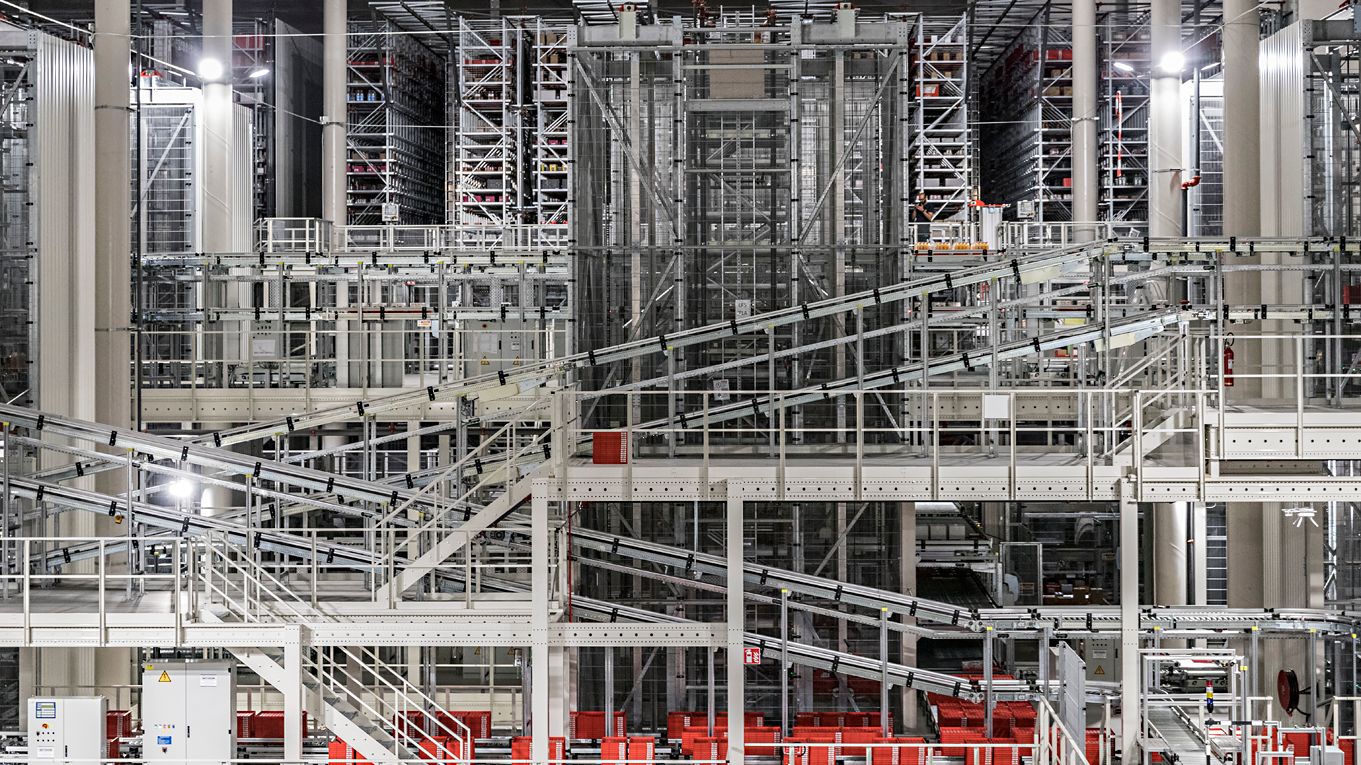 Dagab logistikcenter automation.