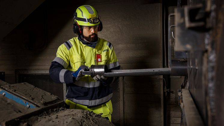 Through advanced experiments and analysis of cement clinker composition, researchers at Umeå University has demonstrated how new methods can enable more sustainable cement production. Photo: Heidelberg Materials