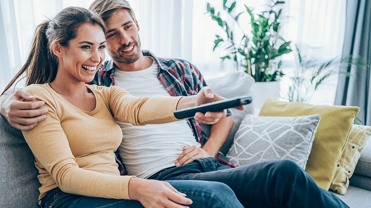 video_TV_young couple_Gettyimages-1290369011 copy.jpg