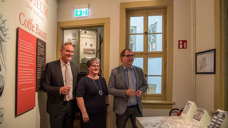 v.l.: Burkhard Jung, Dr. Maike Günther und Dr. Anselm Hartinger