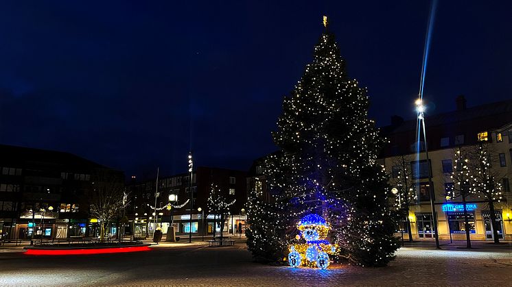Isbana och julmys i Kumla under första advent