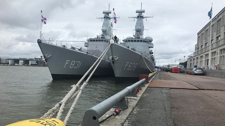 Ett tidigare örlogsbesök vid Stigbergskajen i Göteborgs Hamn - den gången med två fartyg. Bild: Göteborgs Hamn AB.