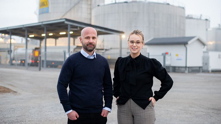 Fredrik Pettersson Miljö- och hållbarhetschef, Annika Andersson Hållbarhetskoordinator på Skoogs